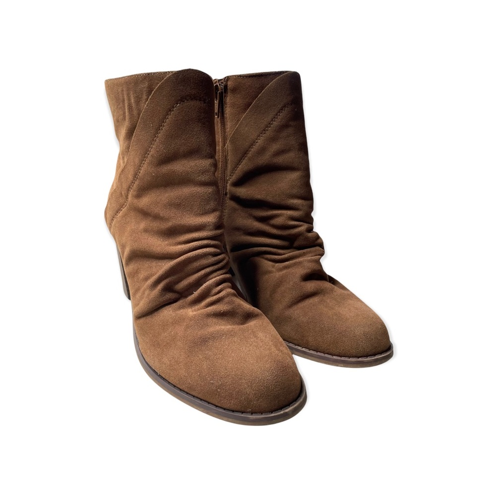 Universal Thread ankle boots size 11